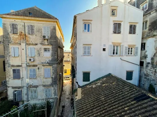 Дуплекс в Corfu