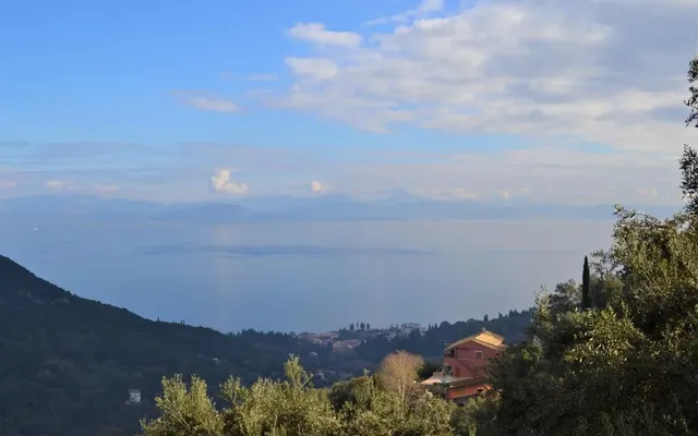 Земельный участок в Corfu