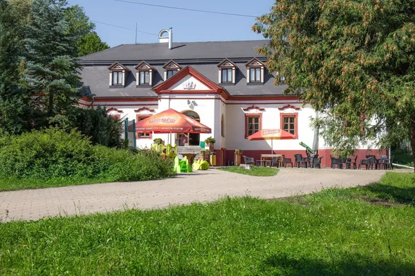 Замок в Кромпахи