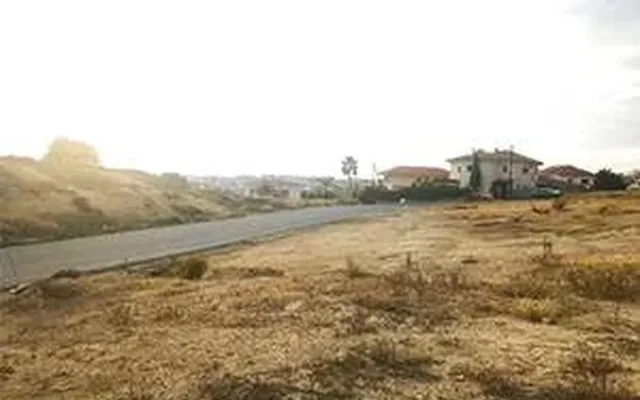 Земельный участок в Лимассол