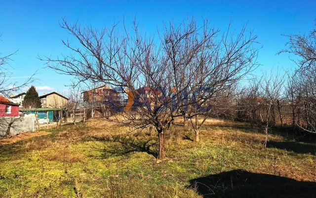Дом в Порой