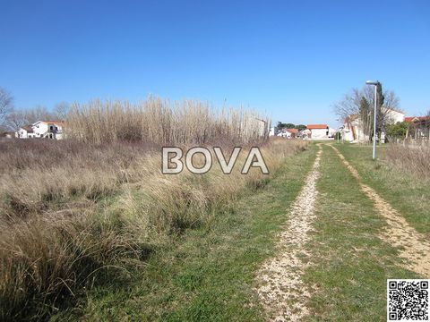 Земельный участок в Нин