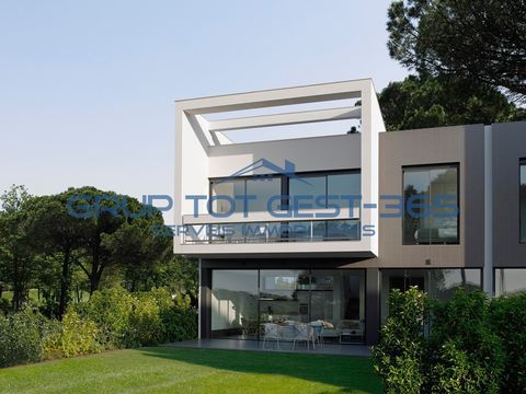 Таунхаус в Кальдас-де-Малавелья