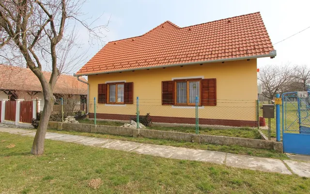 Дом в Balatonmagyaród