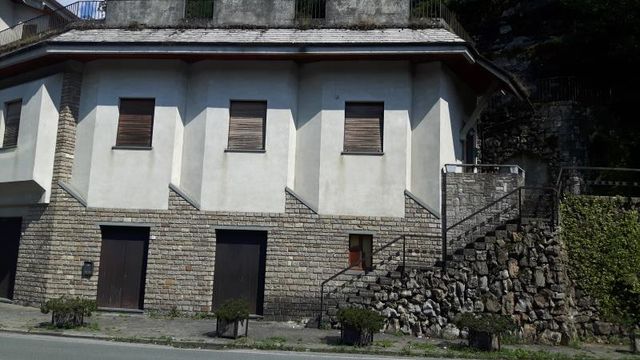 Магазин в Реццоальо