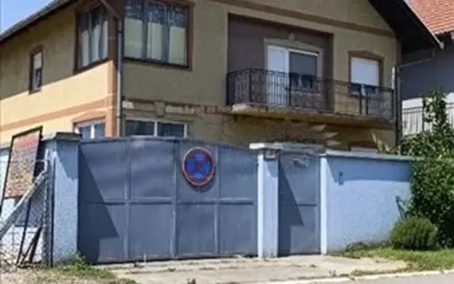 Дом в Земун