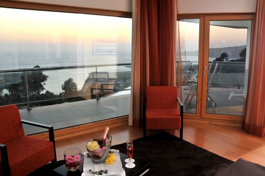 Отель в Назаре