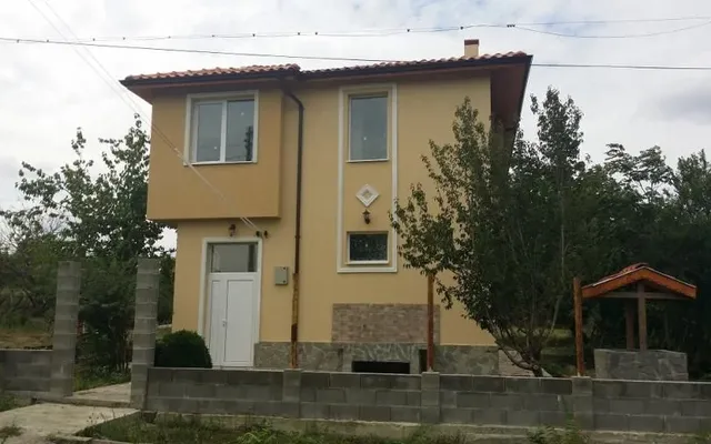 Дом в Бургас