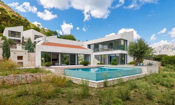 Вилла в Котор