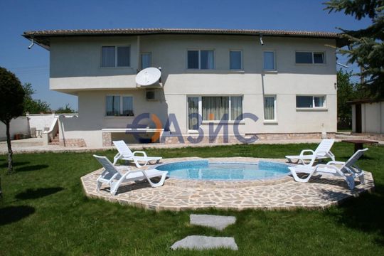 Дом в Изгрев