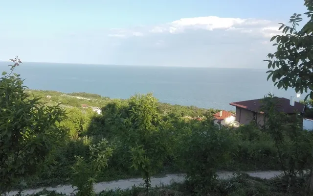 Земельный участок в Балчик
