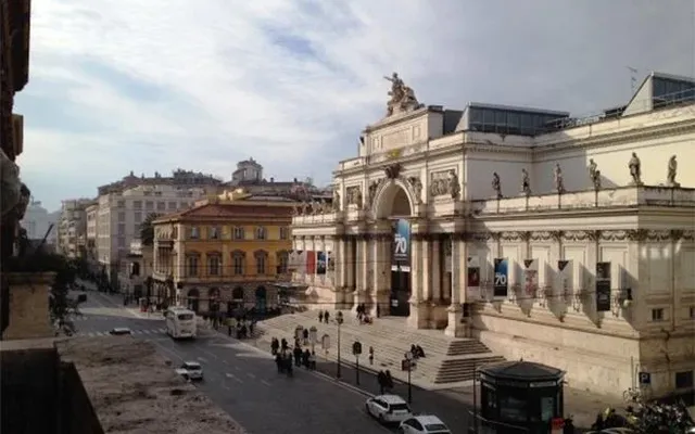 Отель в Рим