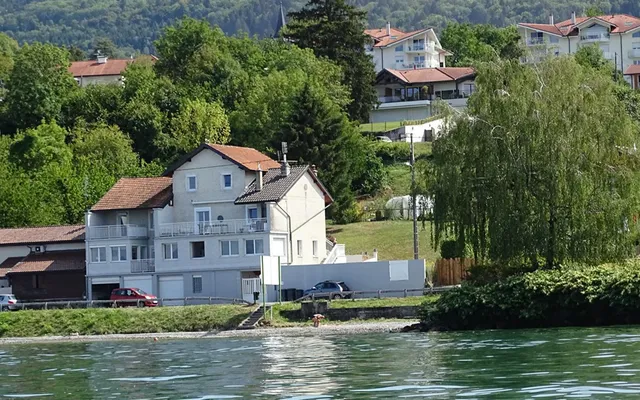 Дом в Лион