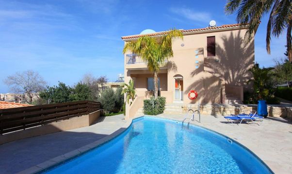 Таунхаус в Пафос