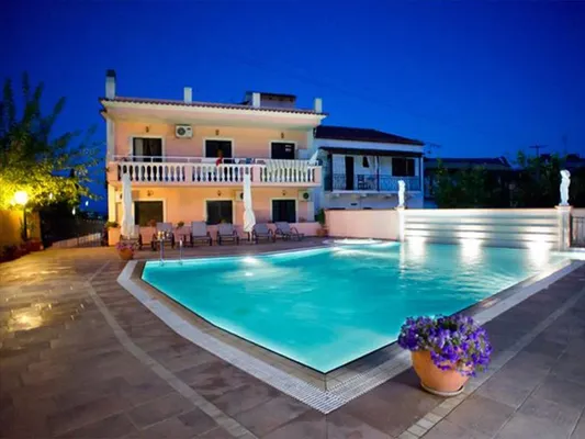 Отель в Corfu
