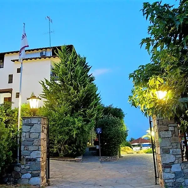 Отель в Ситониа, фото 1