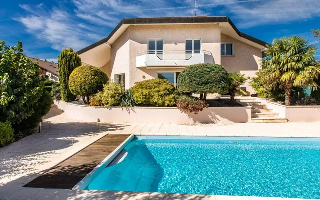 Дом в Auvergne-Rhône-Альпы