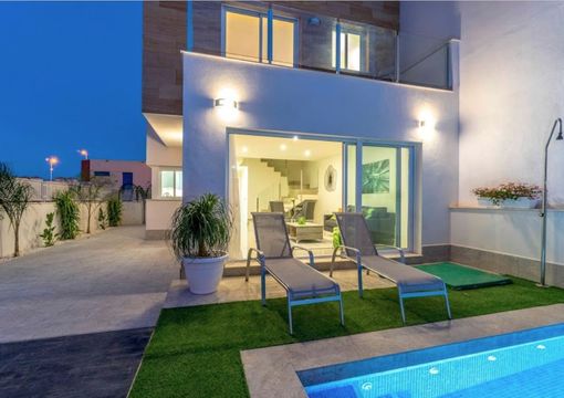 Вилла в Сан-Педро-дель-Пинатар