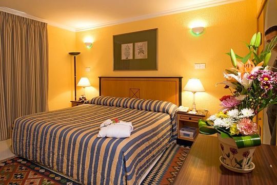 Отель в Марбелья