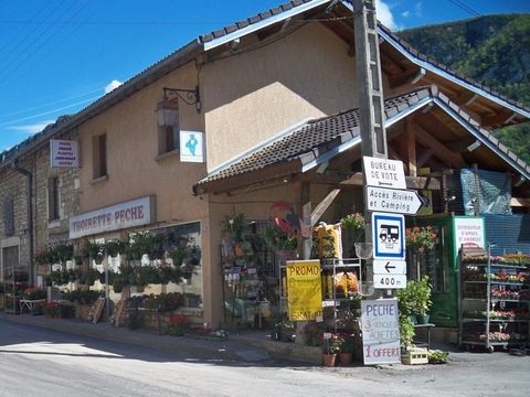 Магазин в Туарет