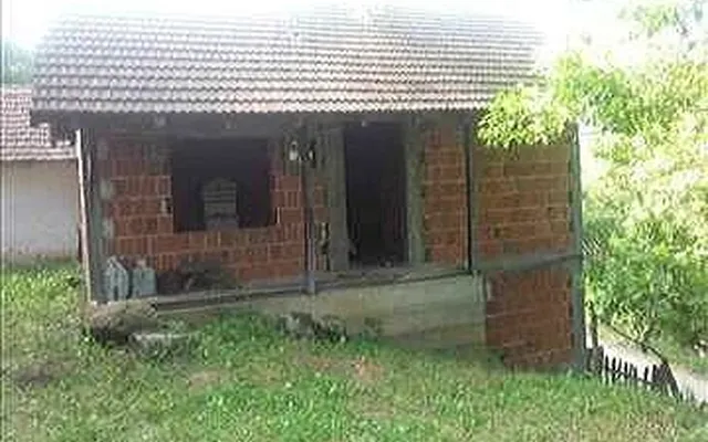Дом в Бела Паланка