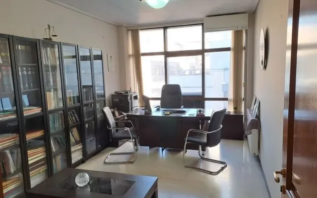 Коммерческая недвижимость в European Centre for the Development of Vocational Training