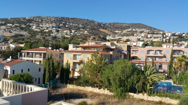 Таунхаус в Пафос