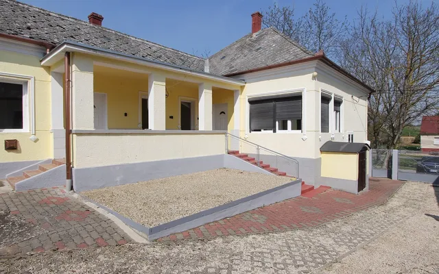 Дом в Залакарош