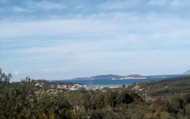 Земельный участок в Corfu