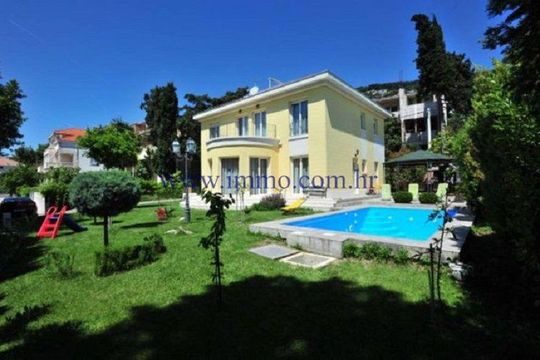 Вилла в Сплит