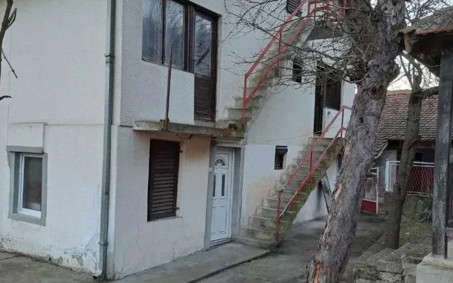Дом в Сербия