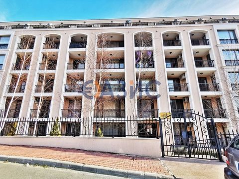 Квартира в Елените