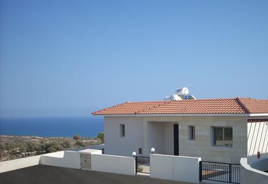 Бунгало в Лимассол