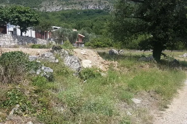 Земельный участок в Сутоморе
