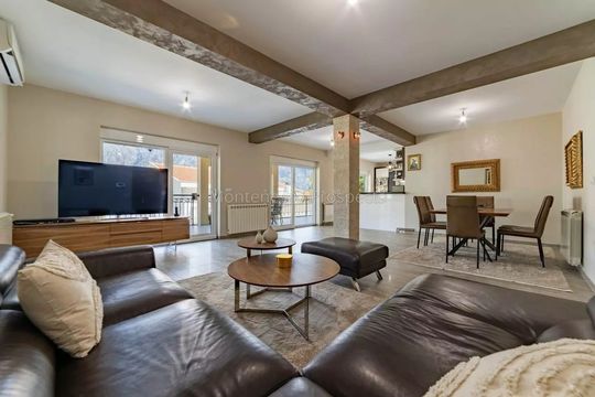 Вилла в Муо