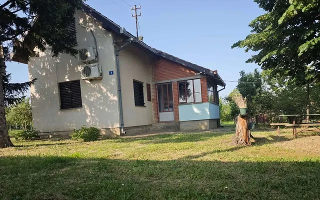Дом в Ириг