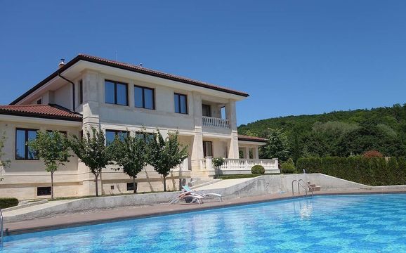 Вилла в Несебр