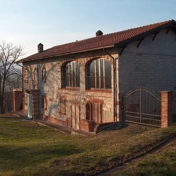 Вилла в Черезето, фото 1