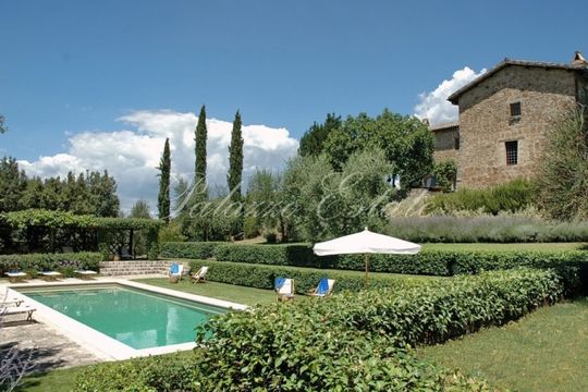 Вилла в Терни