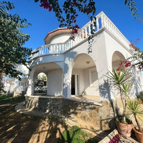 Вилла в Şekerhane Махаллеси, фото 1