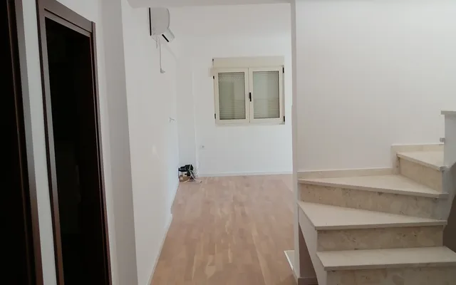 Дуплекс в Тиват