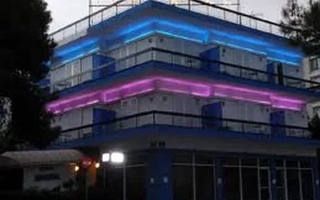 Отель в Афины