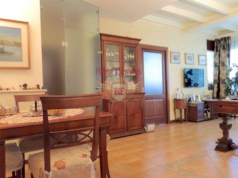 Квартира в Дезенцано-дель-Гарда