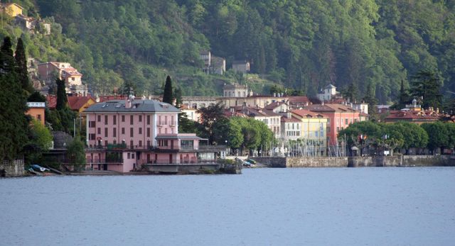 Студия в Беллано