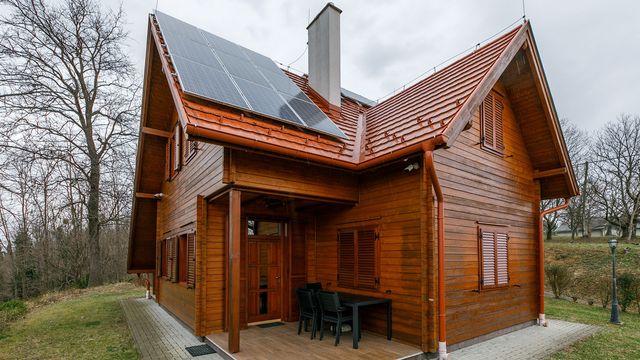 Дом в Ленти