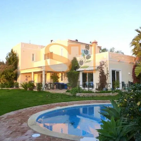 Вилла в Албуфейра, фото 1