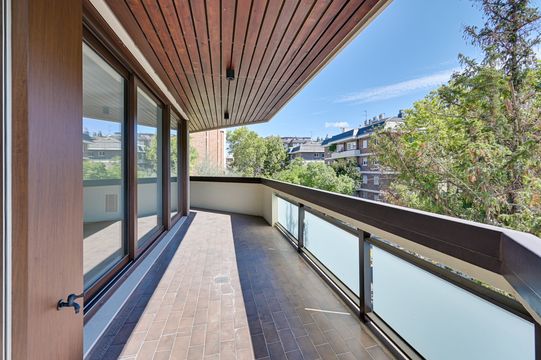 Квартира в Барселона