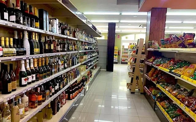 Магазин в Дения