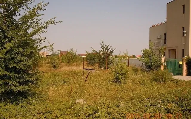 Земельный участок в Бухарест