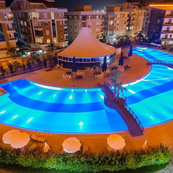 Квартира в Анталия, фото 1